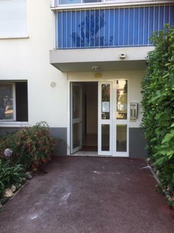 Lesjardinsfleuris Appartement Mandelieu Buitenkant foto